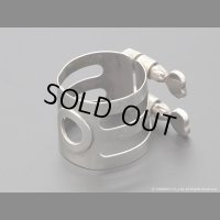 WoodStone　アルトサックス用リガチャー　対応：メイヤー・ラバー　【サテンシルバー仕上げ】　【ハートネジ仕様】　【USED】